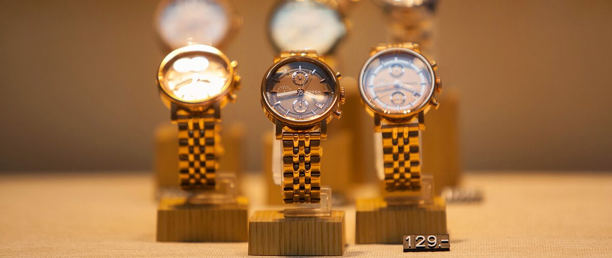 Fossil India Is Said to Weigh IPO That Could Raise $400 Million