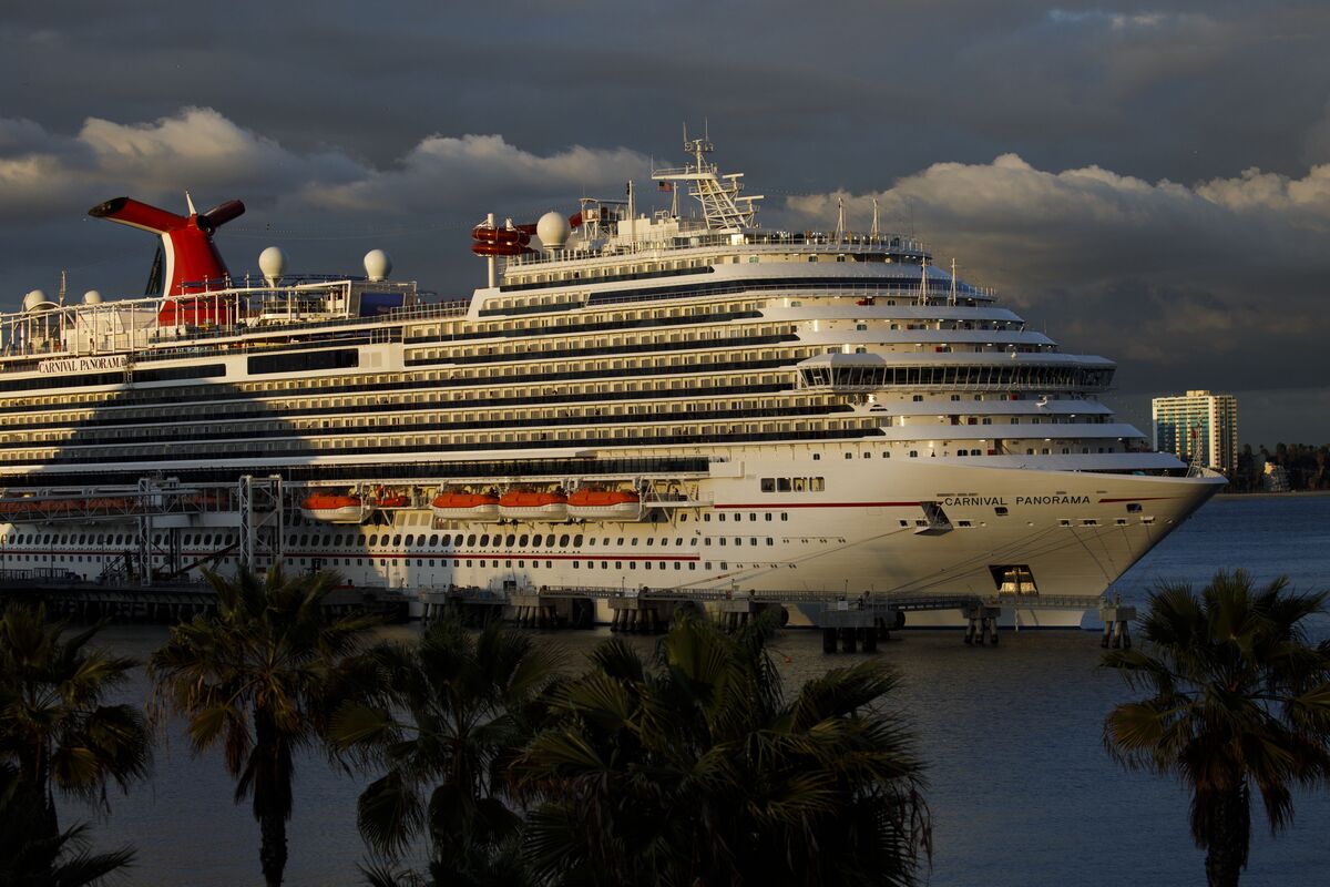 Carnival CEO Arnold Donald Says 2020 . Cruises Possible But Too Early to  Say - Bloomberg