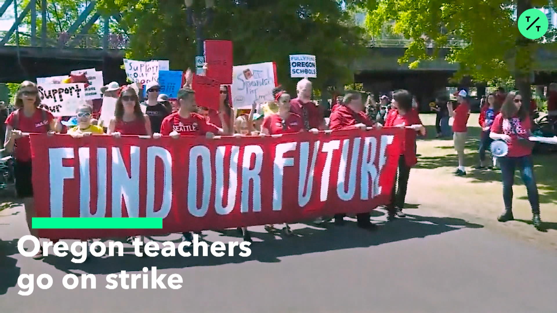 Watch Oregon Teachers Go On Strike Bloomberg