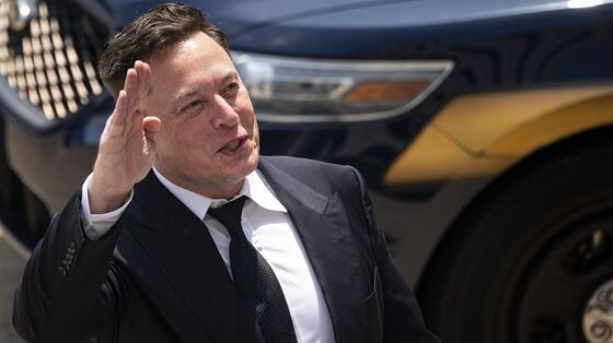 ‘Weak Sauce’: Elon Musk’s 2018 Feud With Saudi Fund Revealed