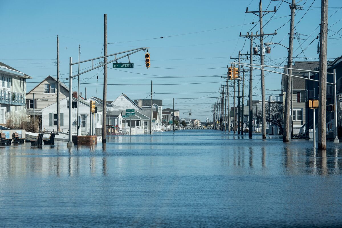 Climate Bonds Pioneered by Goldman Lure Storm-Plagued Cities - Bloomberg