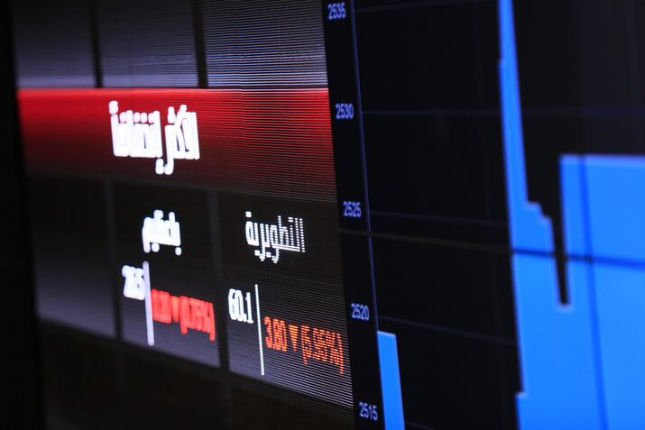 Mideast Stocks Trade Mixed With Earnings in Focus: Inside EM