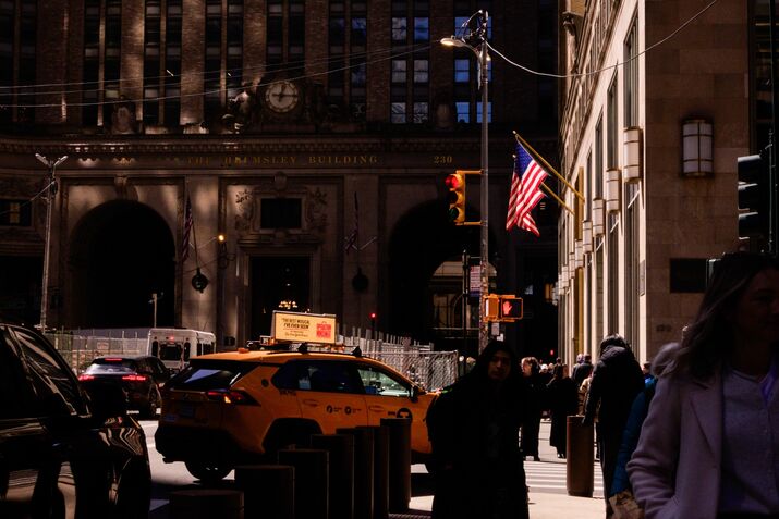 Private Credit Funds Cap Withdrawals As Exodus Grows