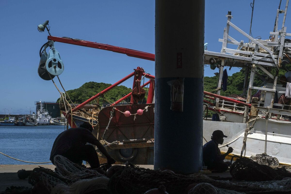China Embargo on Taiwan Fish Deepens in Wake of Pelosi Trip - Bloomberg