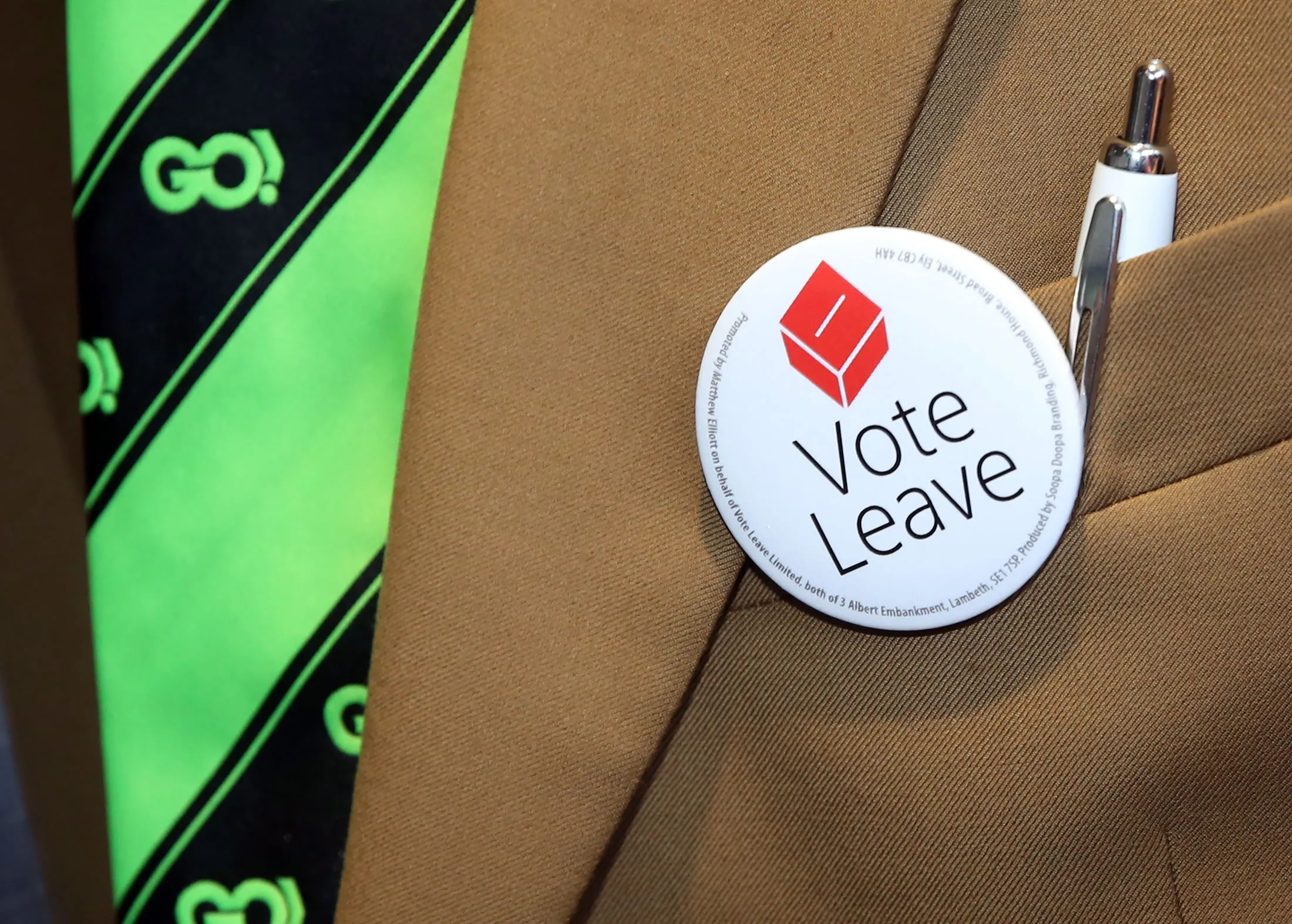 1465890975_VOTE_LEAVE
