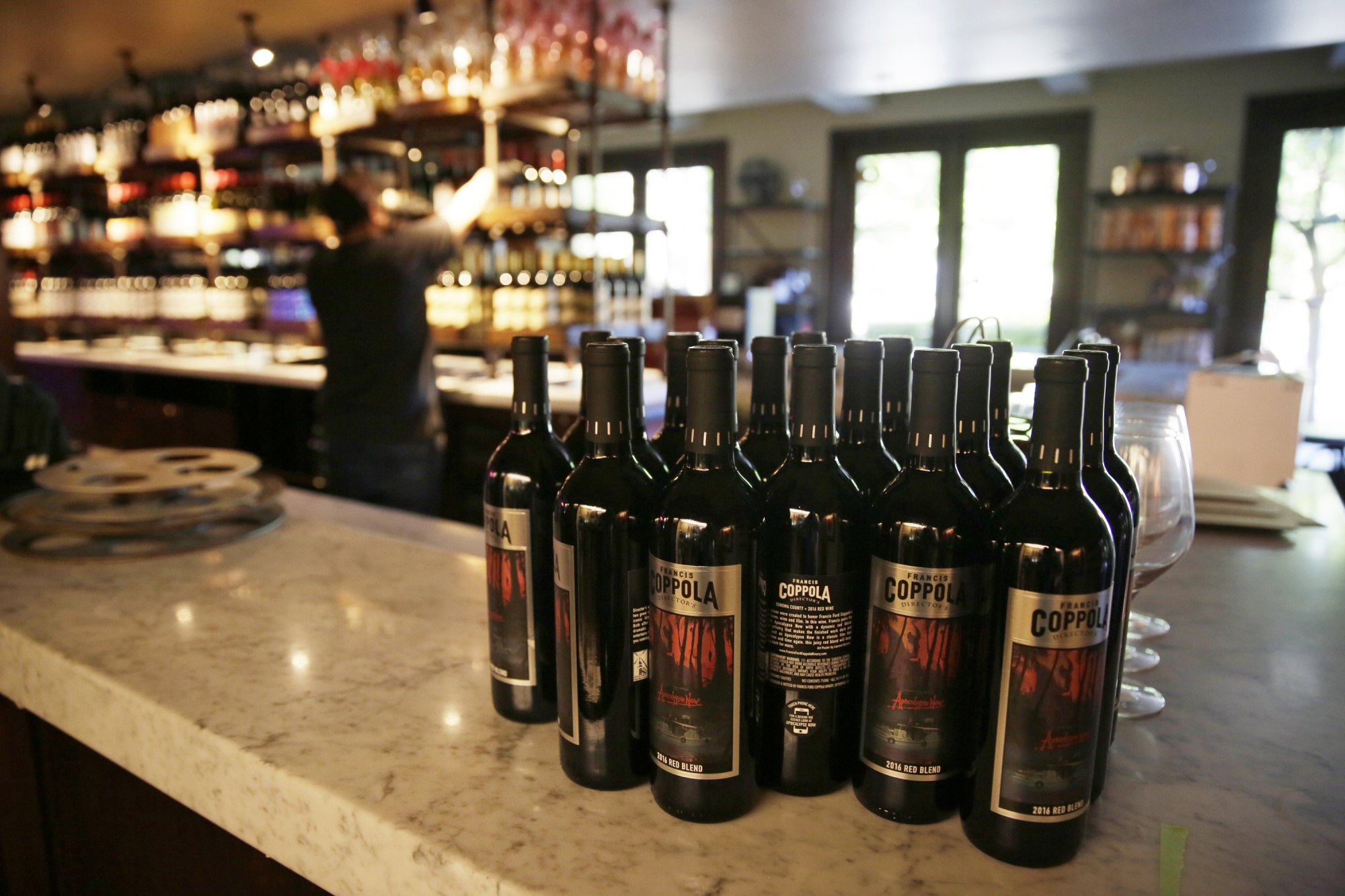 California To Add Wine Liquor Bottles To Recycling Program Bloomberg    1x 1 