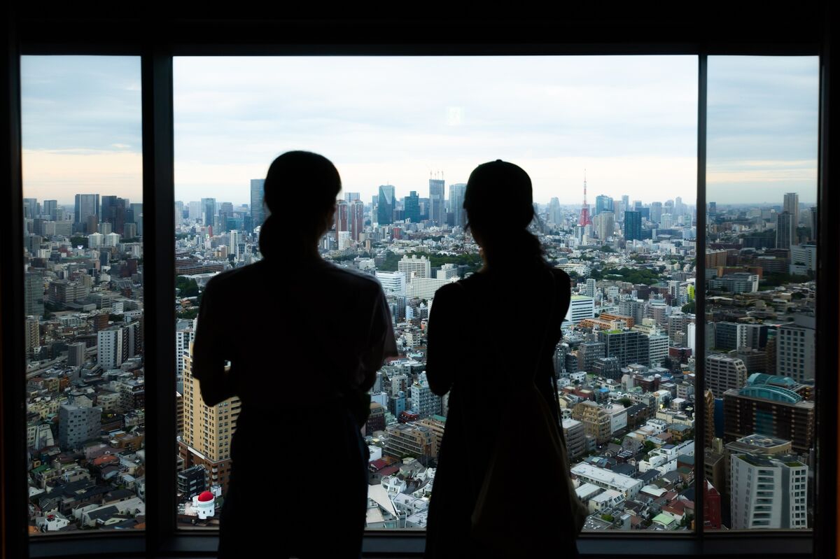 Japan Finance Ministry Is Said to Sound Out Market on Bond Sales