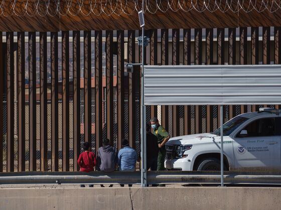 Biden Risks Border Crisis as Migrant Kids Fill Up Shelters