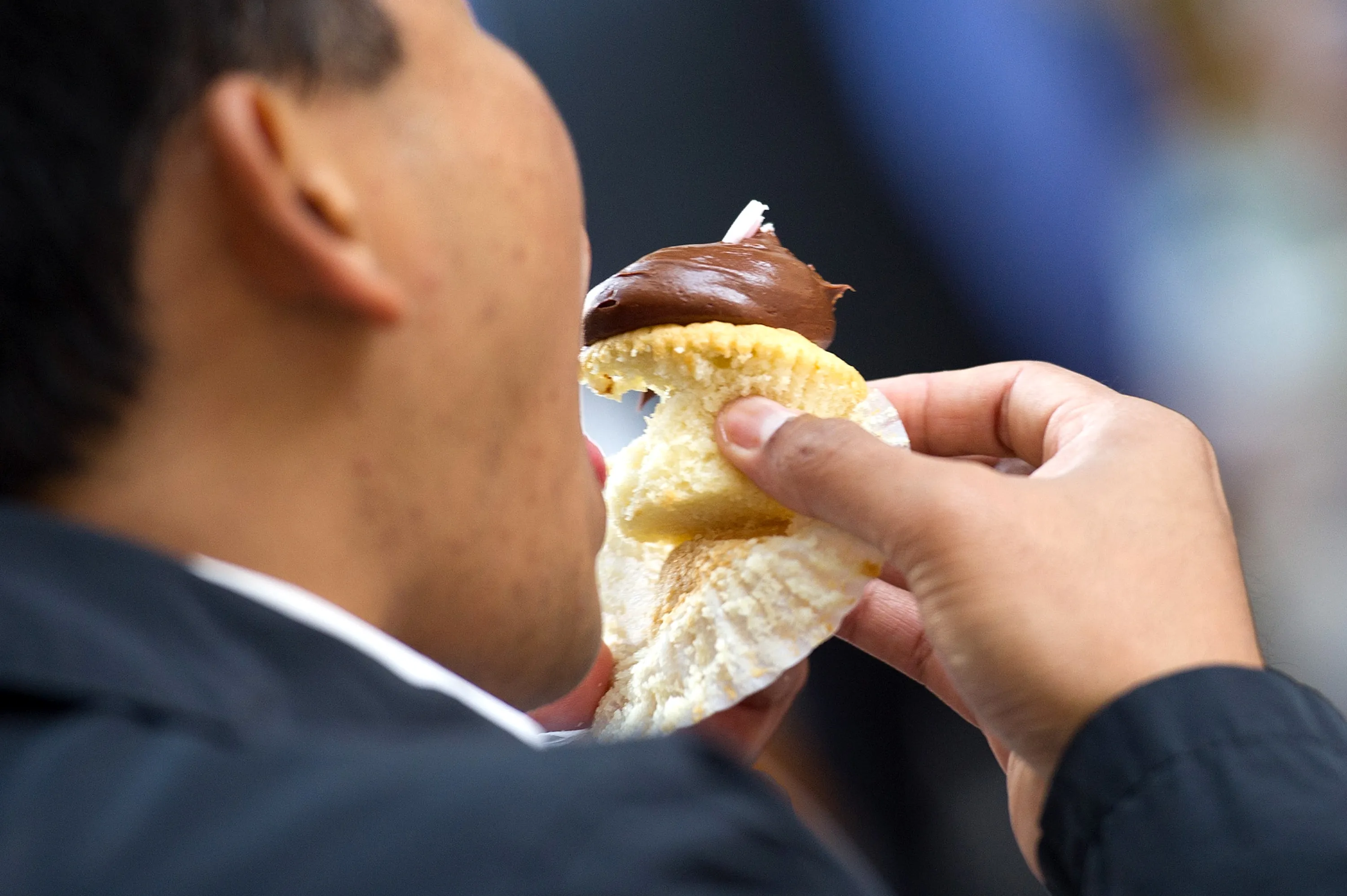 A growing body of medical research at leading universities and government agencies suggests that processed foods and sugary drinks can hijack the brain in ways that resemble addictions to nicotine and other drugs.
