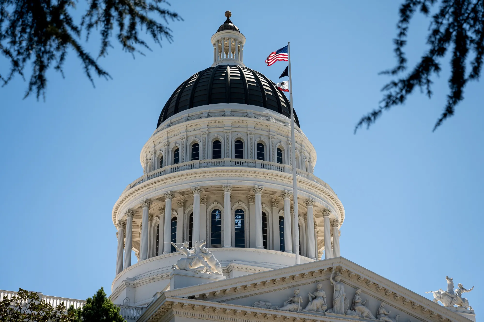 Billionaires Face New Pressure From California Tax Proposals - Bloomberg