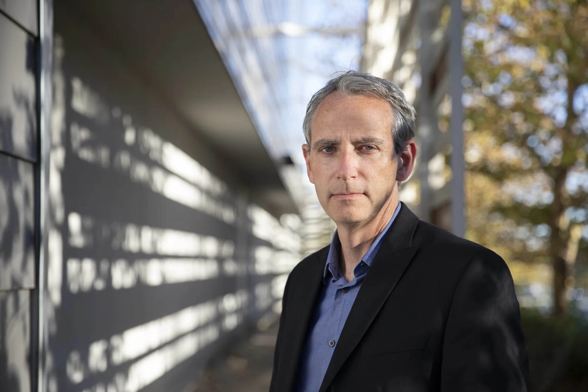 Book Interview: Bruce Holsinger on His Climate Novel The Displacements ...