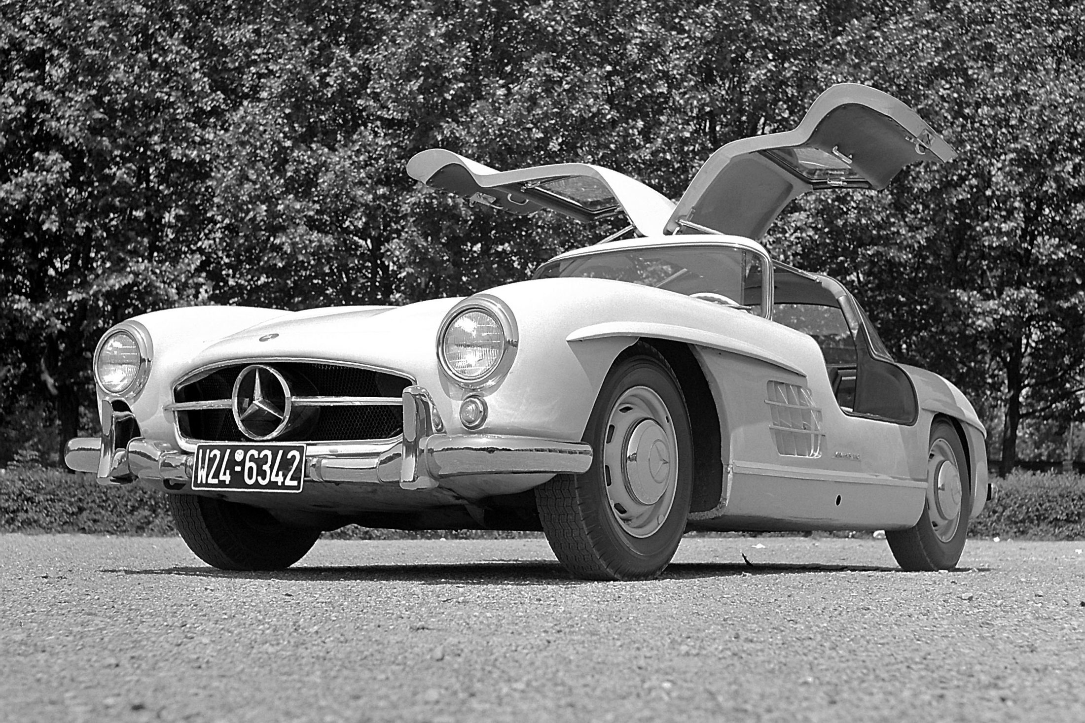 Мерседес 300. Mercedes SL 300 1954. Mercedes 300sl. Mercedes Benz 300sl 1954. Mercedes Benz SLS 1954.