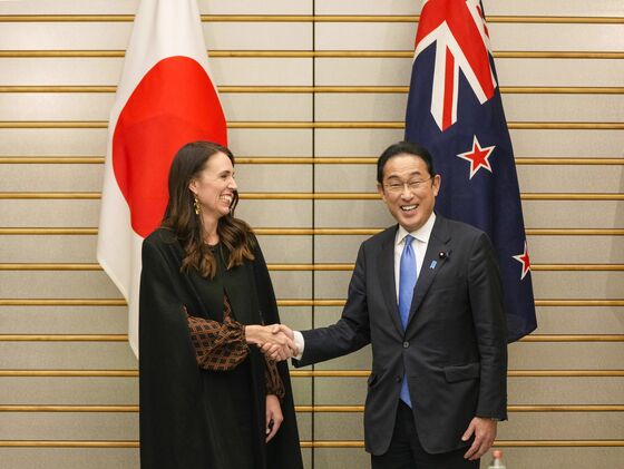Japan, New Zealand Agree to Work on Intelligence-Sharing Pact
