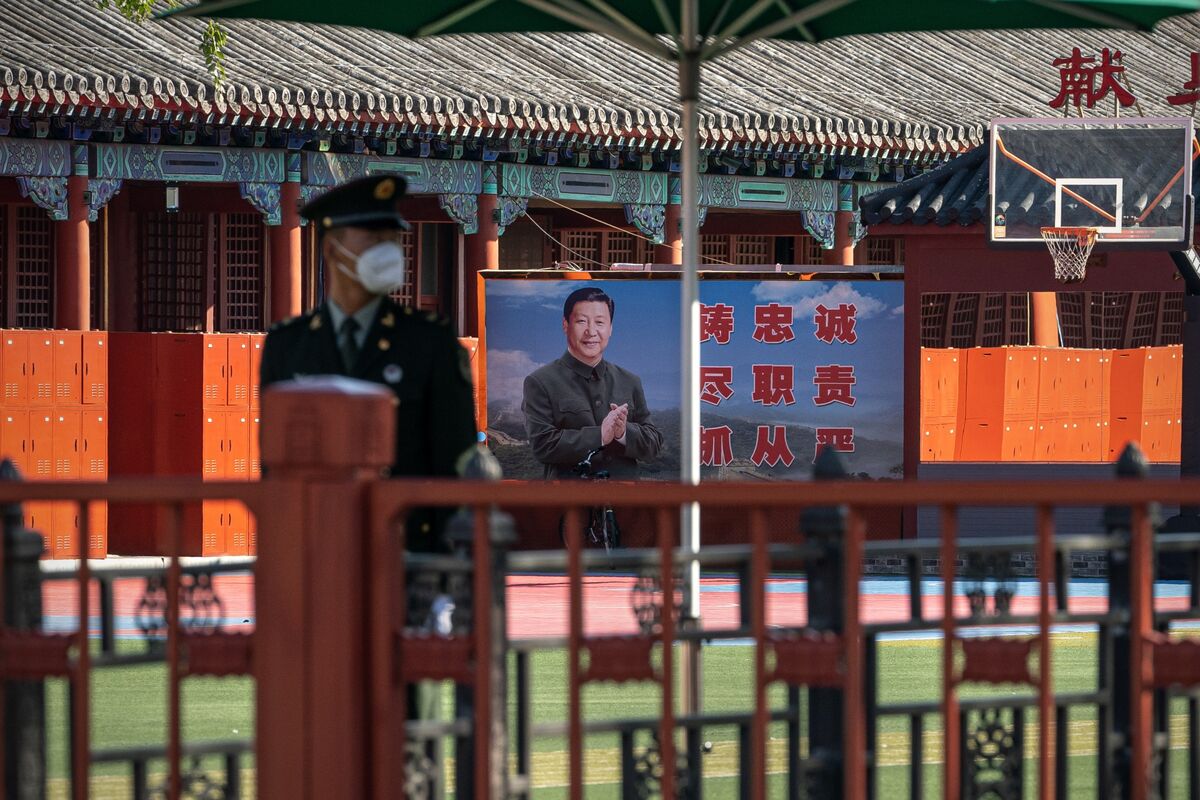 Xi May Drop 'Development First' Slogan at China's Party Congress - Bloomberg