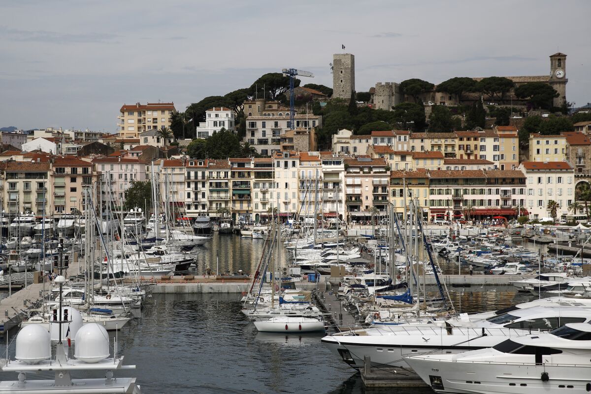 Cheap Homes in Europe? Americans are Hunting for Properties in France ...