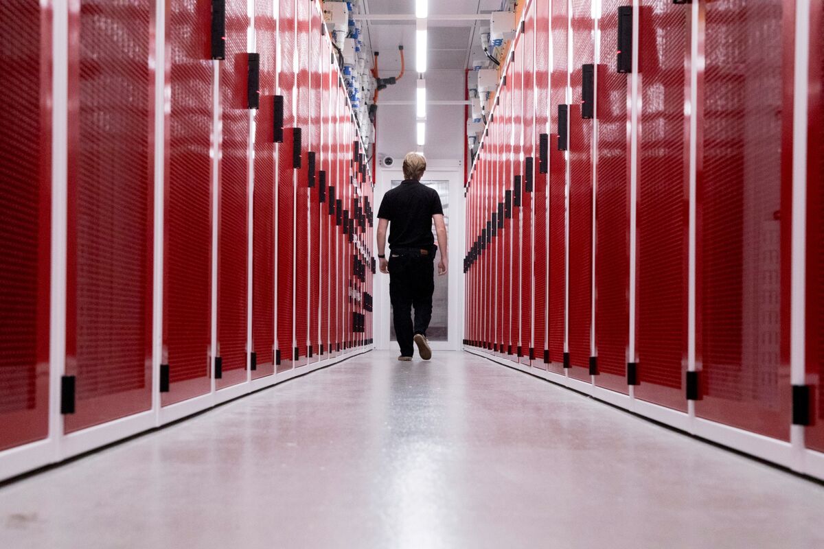 bloomberg.com - Merryn Somerset Webb - Why Investors Should Be Wary of AI Job Cutters