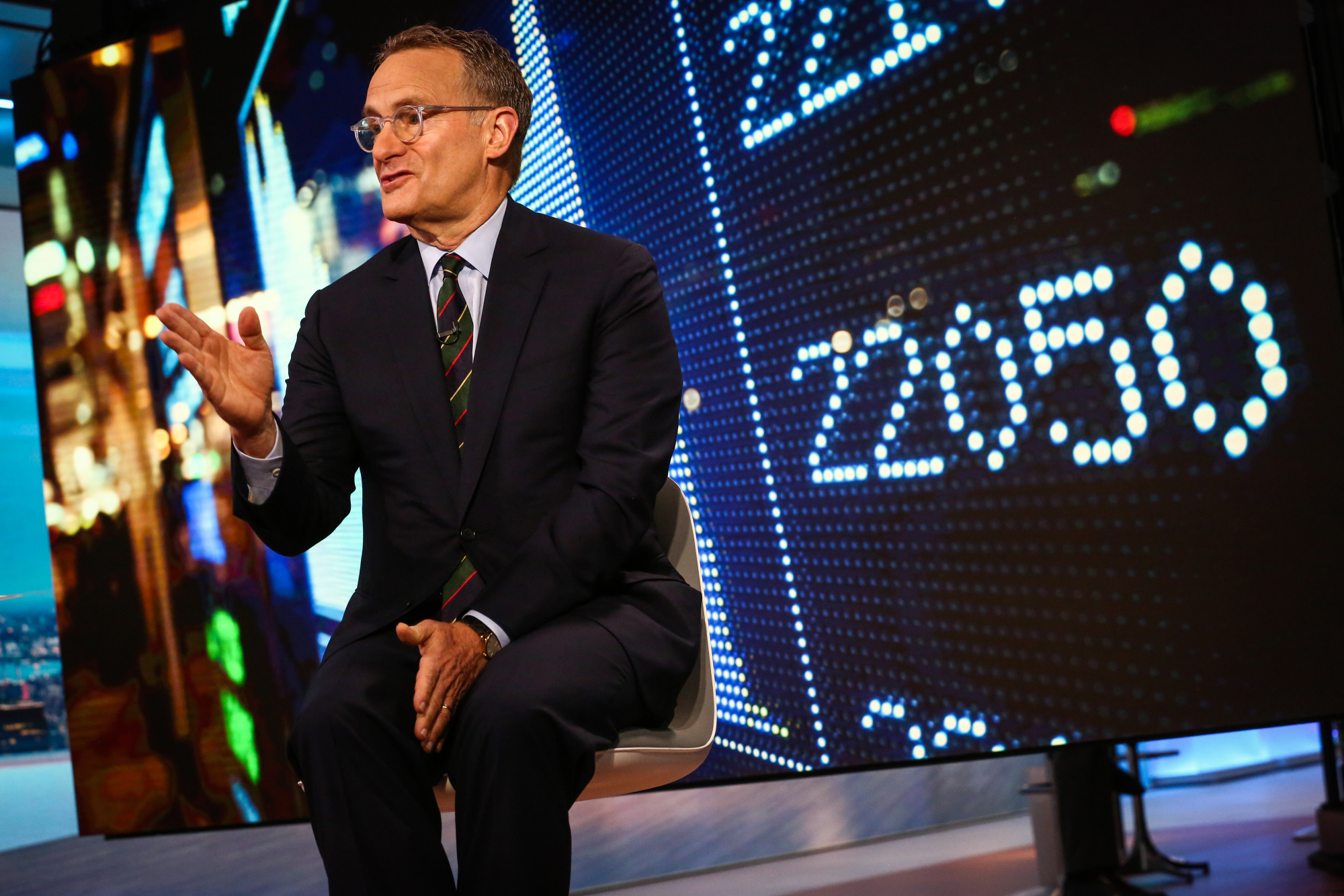 Mark doesn t. Кристиан бейл патрик бейтман. Mark doesn t. Read the text and mark the sentences t true or f false. Кристиан бейл патрик.