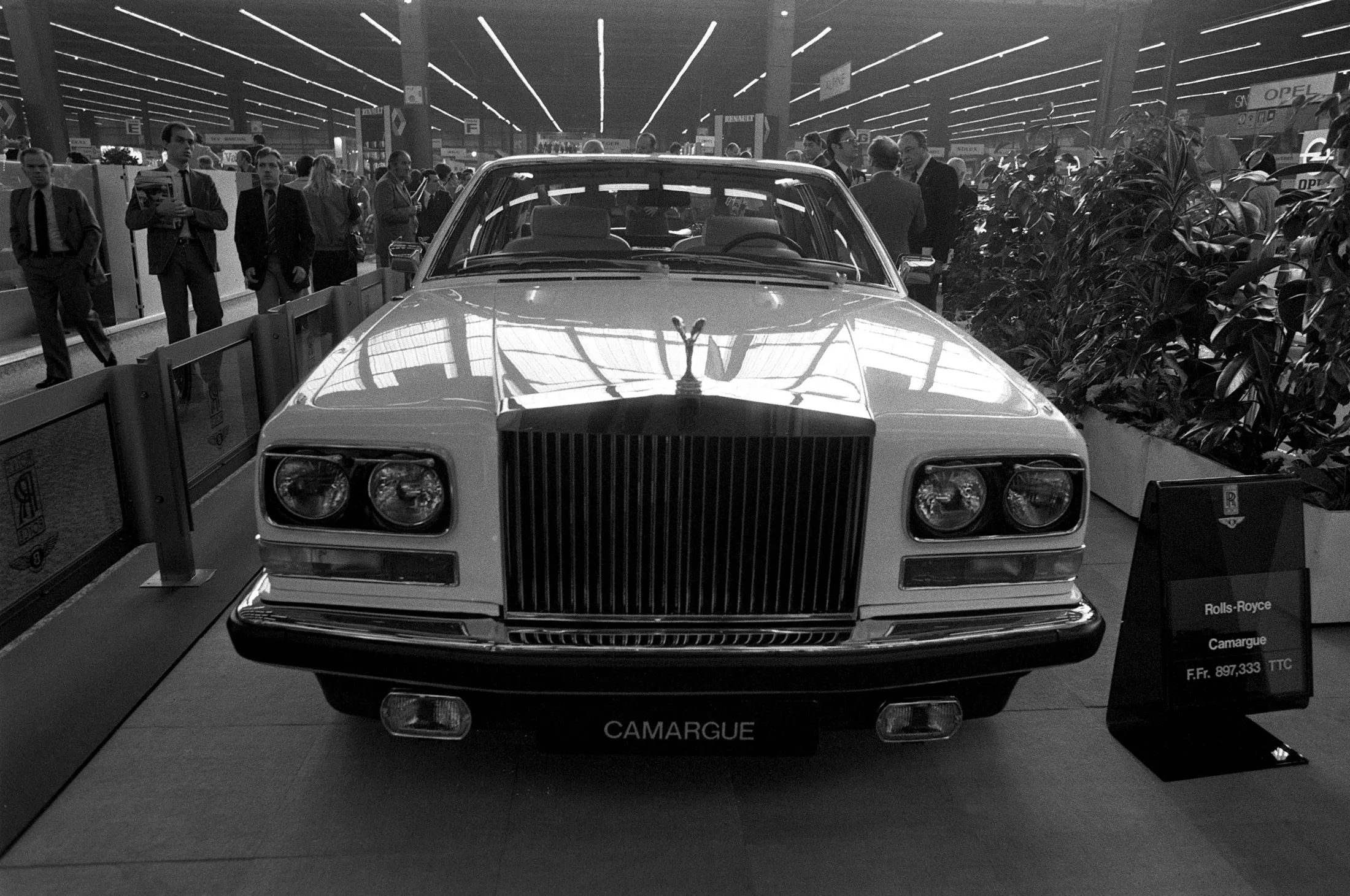 Rolls-Royce Camargue Designed by Pininfarina Is 'Ugly