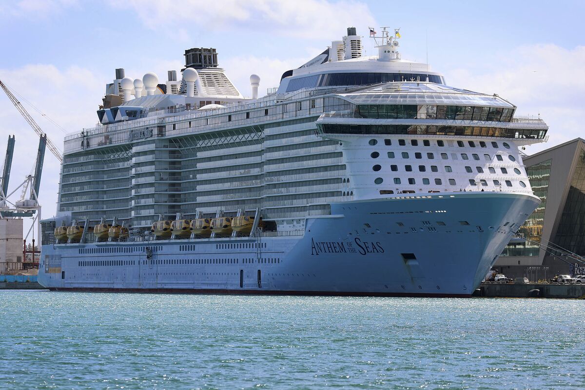 Royal Caribbean Cruise Line - Century Travel