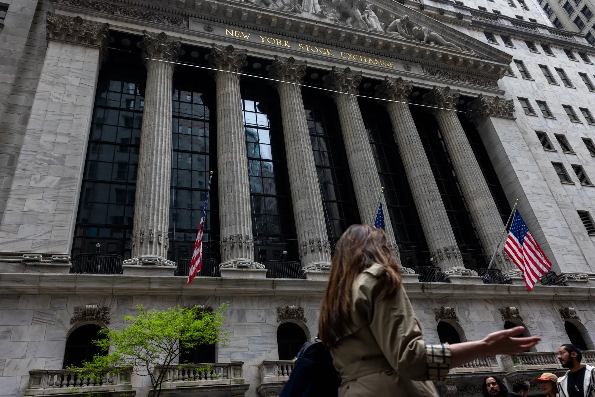Wall Street Returns to T+1 Stock Trading, Speeding up