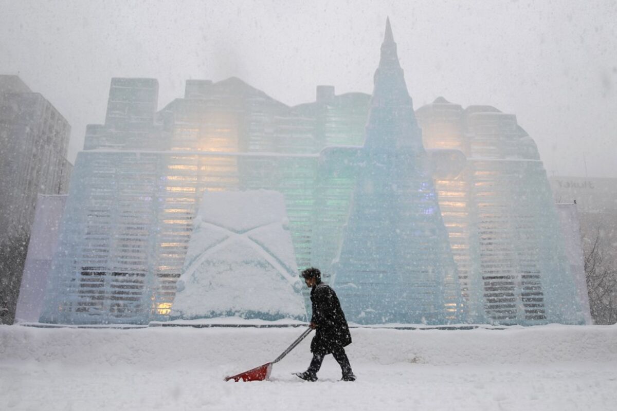 How Many Snow Plows Does a City Need? Bloomberg