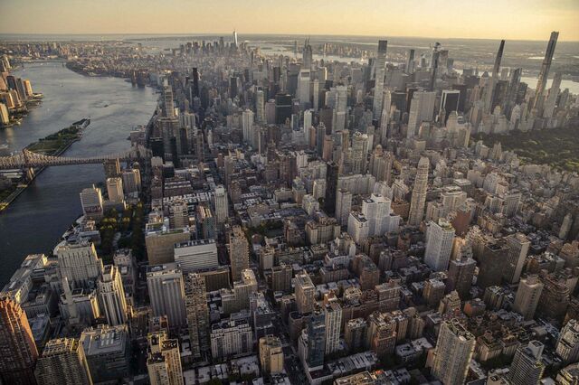Manhattan skyline.