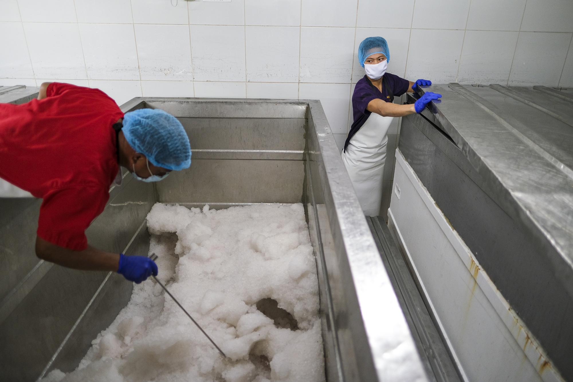 Philippines Readies Cold Storage for Coronavirus Vaccines Bloomberg