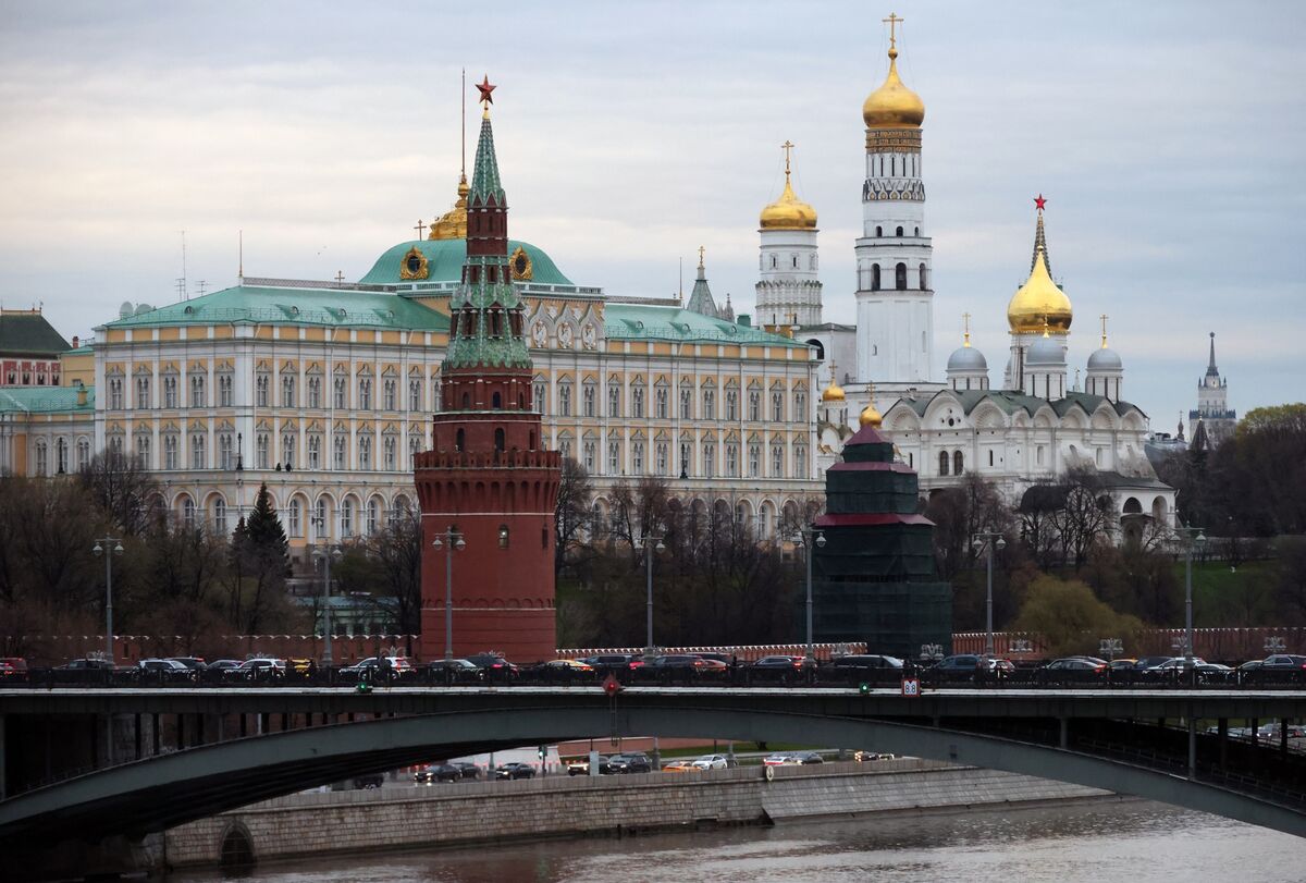 Russia Recalls Ambassador From Armenia as Tensions Continue