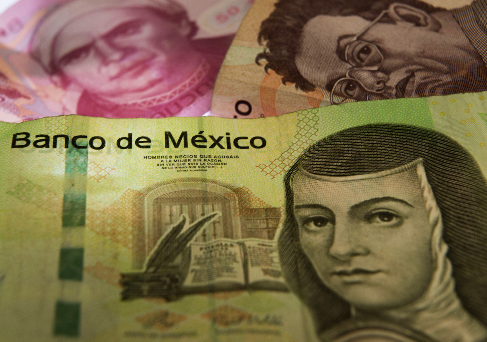 Mexican Peso Just Hit a 10Month High Bloomberg