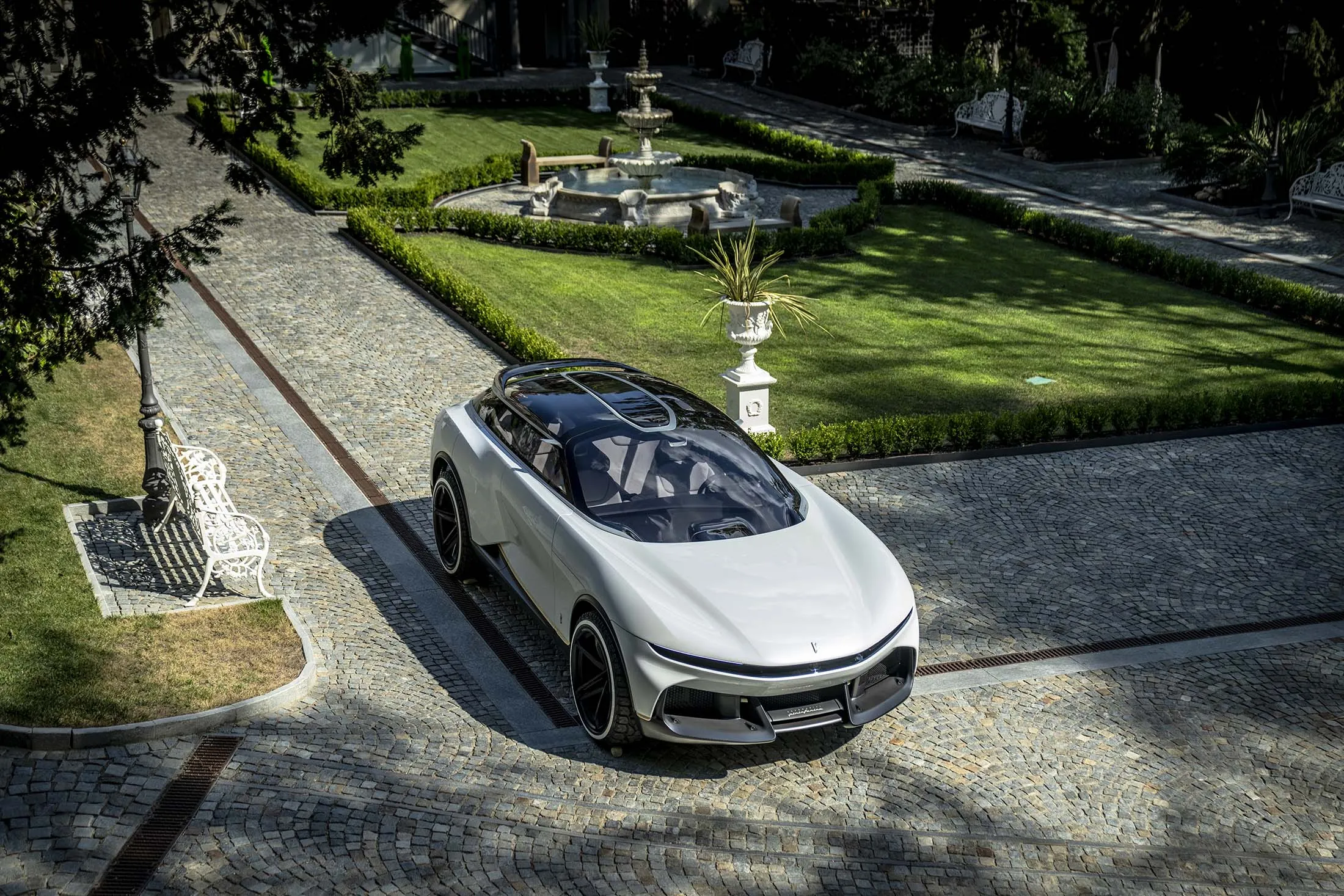 The Automobili&nbsp;Pininfarina&nbsp;PURA Vision electric SUV concept.