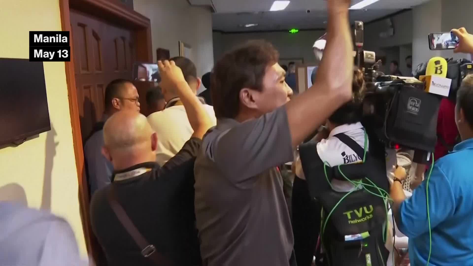 WATCH: Gunshots could be heard inside the Philippine Senate yesterday.