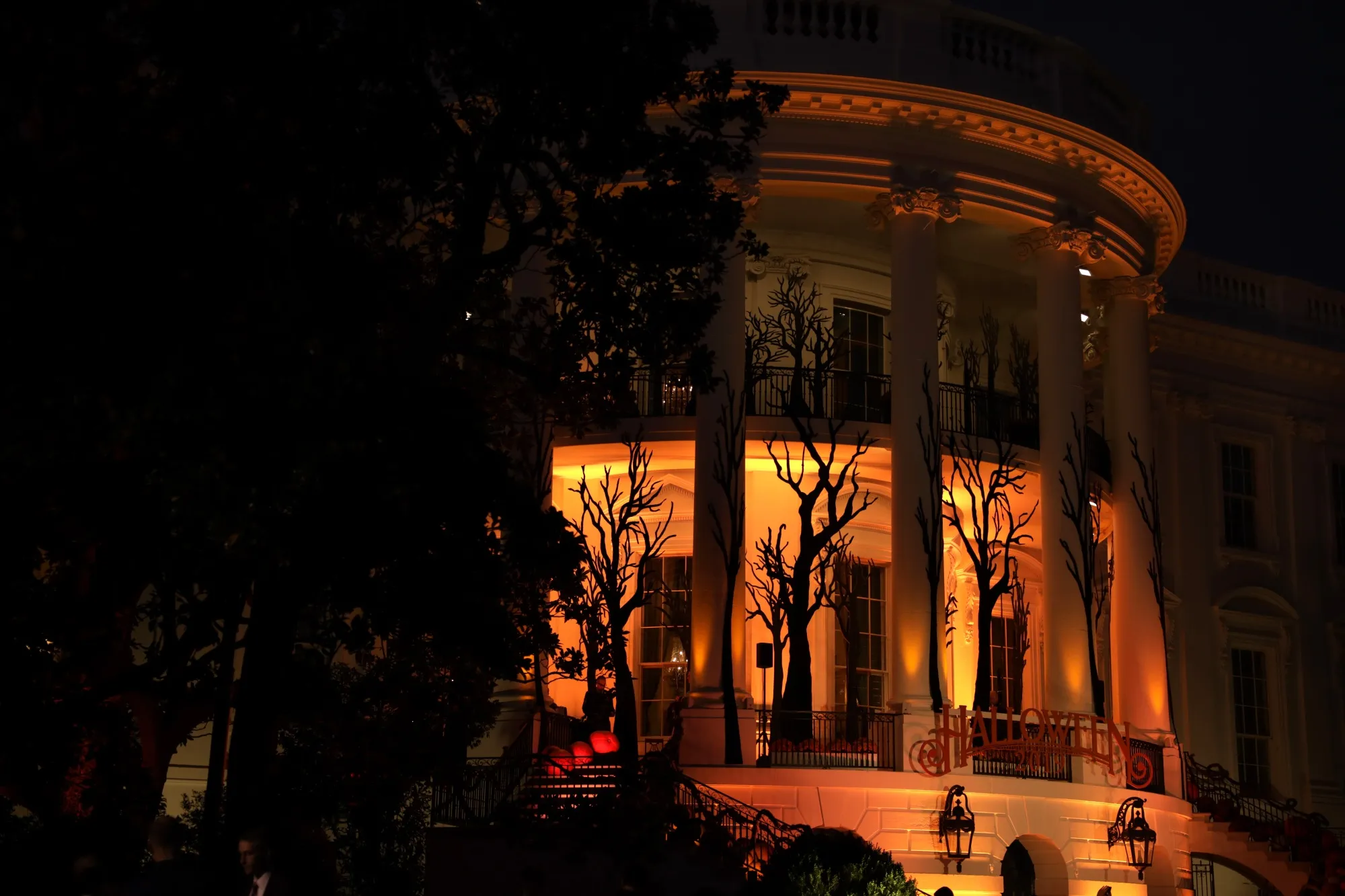Will the White House turn into a pumpkin?