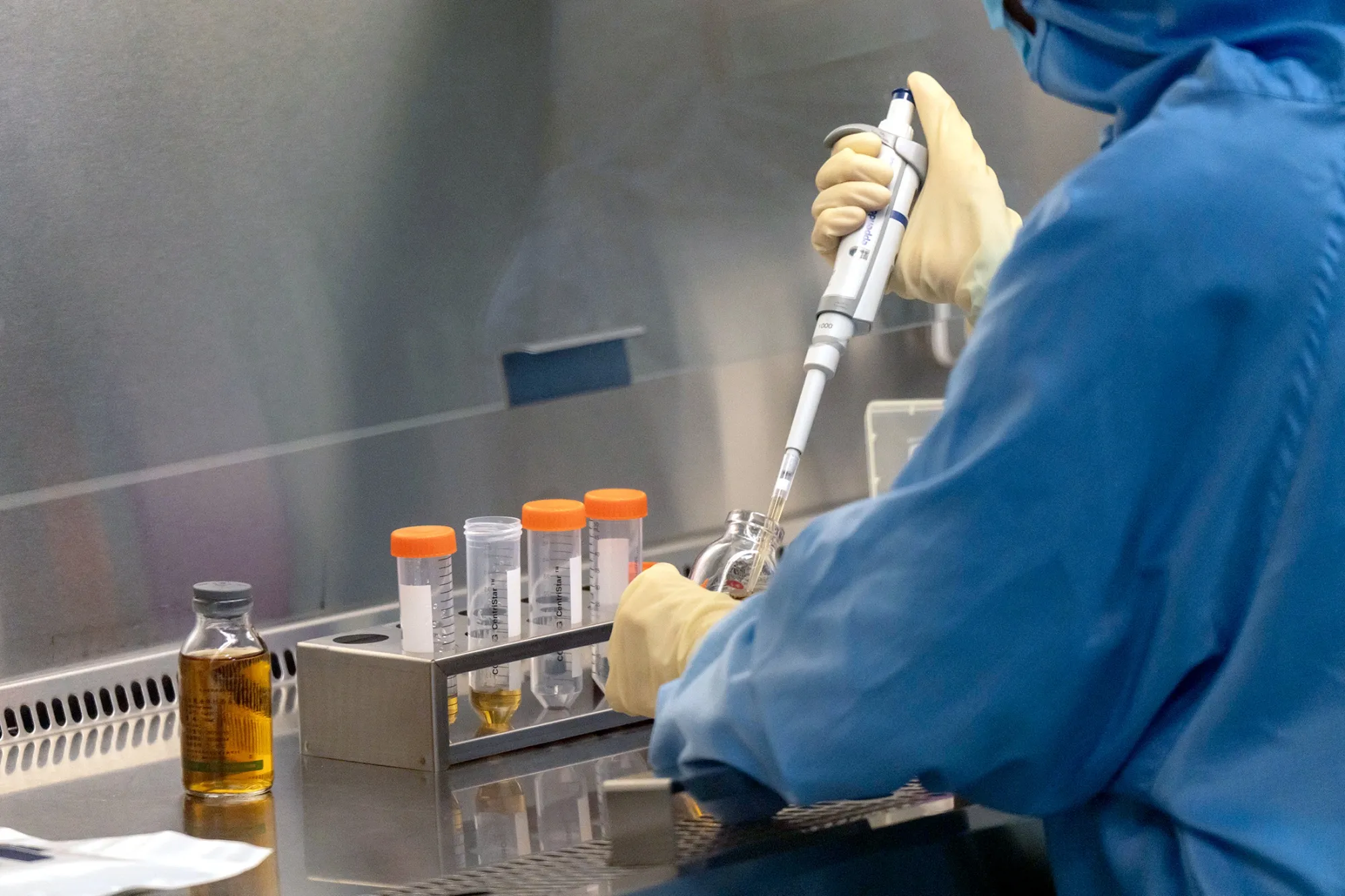 Production Laboratory for CAR-T Cell Therapies at a IASO Biotherapeutics Facility