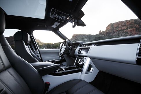 The 2016 Land Rover Range Rover is available in five trim levels: Base, HSE, Supercharged, Autobiography and SV Autobiography. A five-passenger layout is standard, with four-passenger "executive class" seating optional.