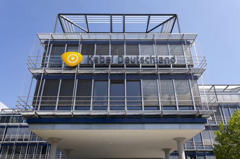 Vodafone Is Said to Put Approach for Kabel Deutschland on Hold
