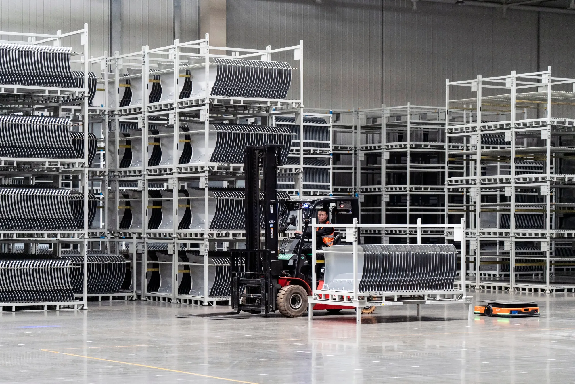 Operations inside Zeekr Intelligent Factory