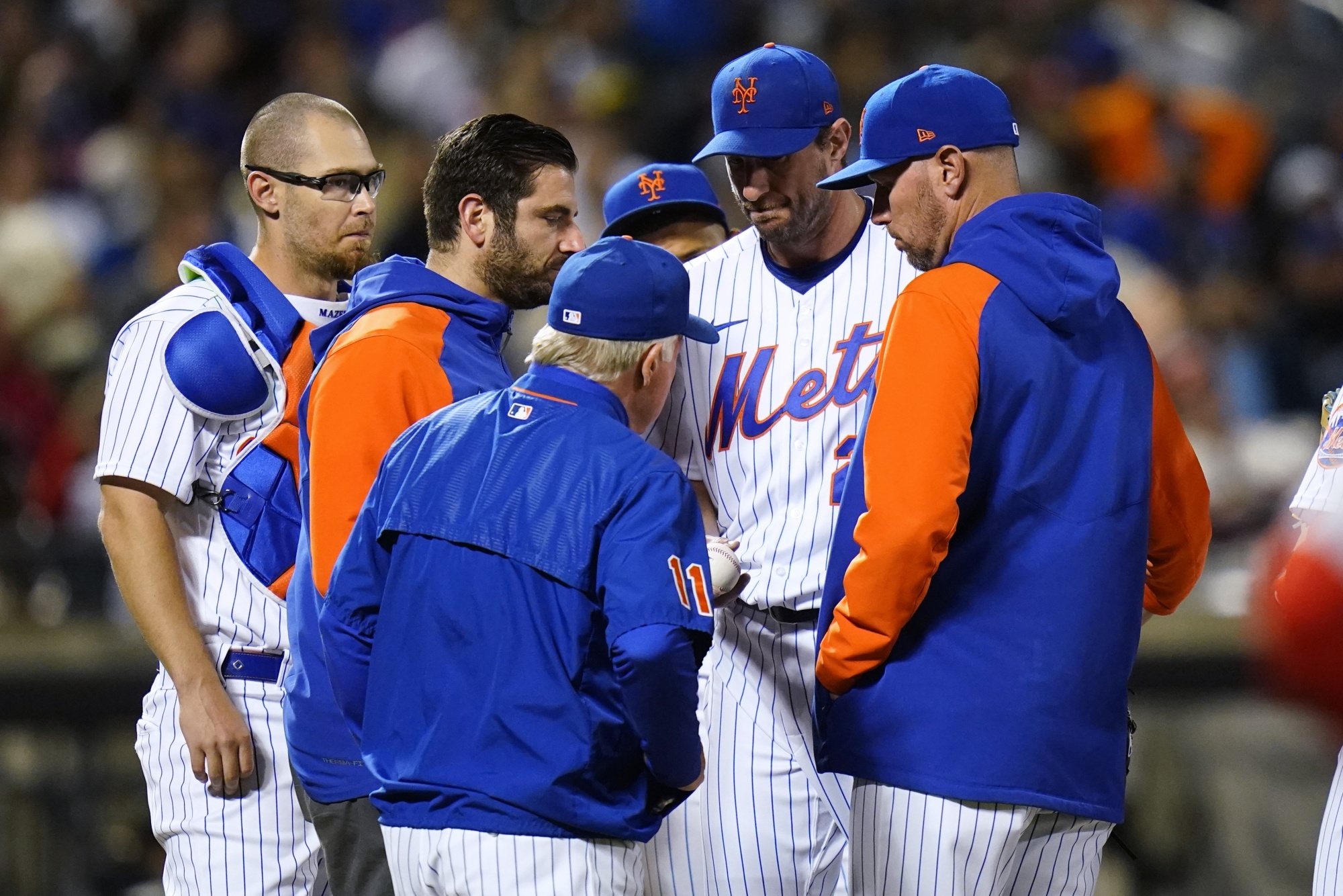 Mets wait to see when Scherzer pitches; deGrom 'frustrated