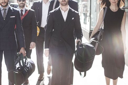 Some styling options for the banker bag.