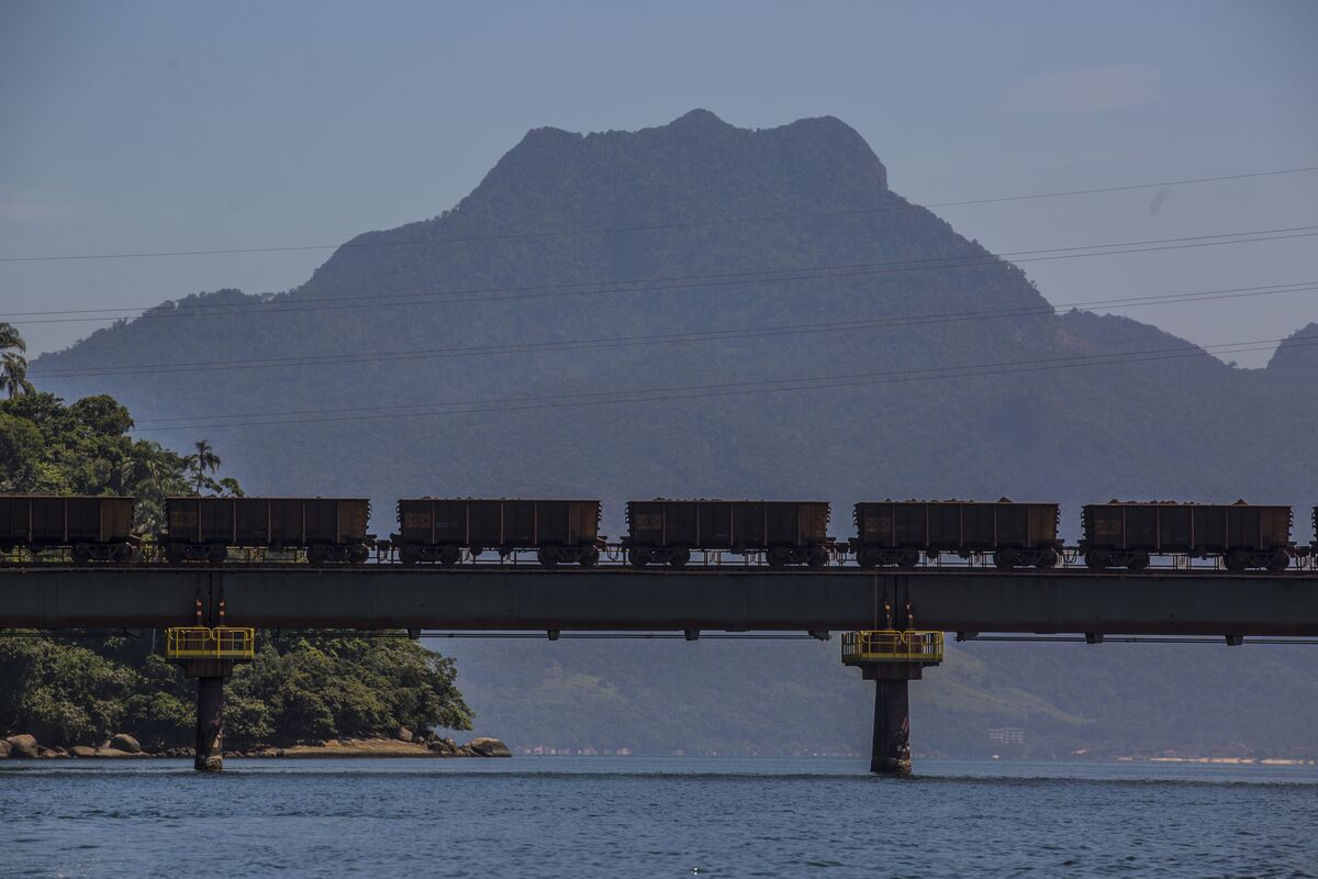 assets.bwbx.io image