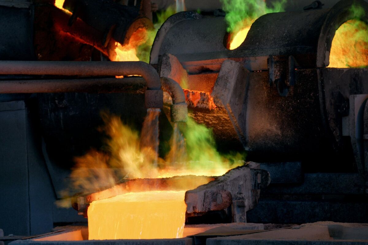 Workers Set to Strike at Glencore’s Australian Copper Plant.