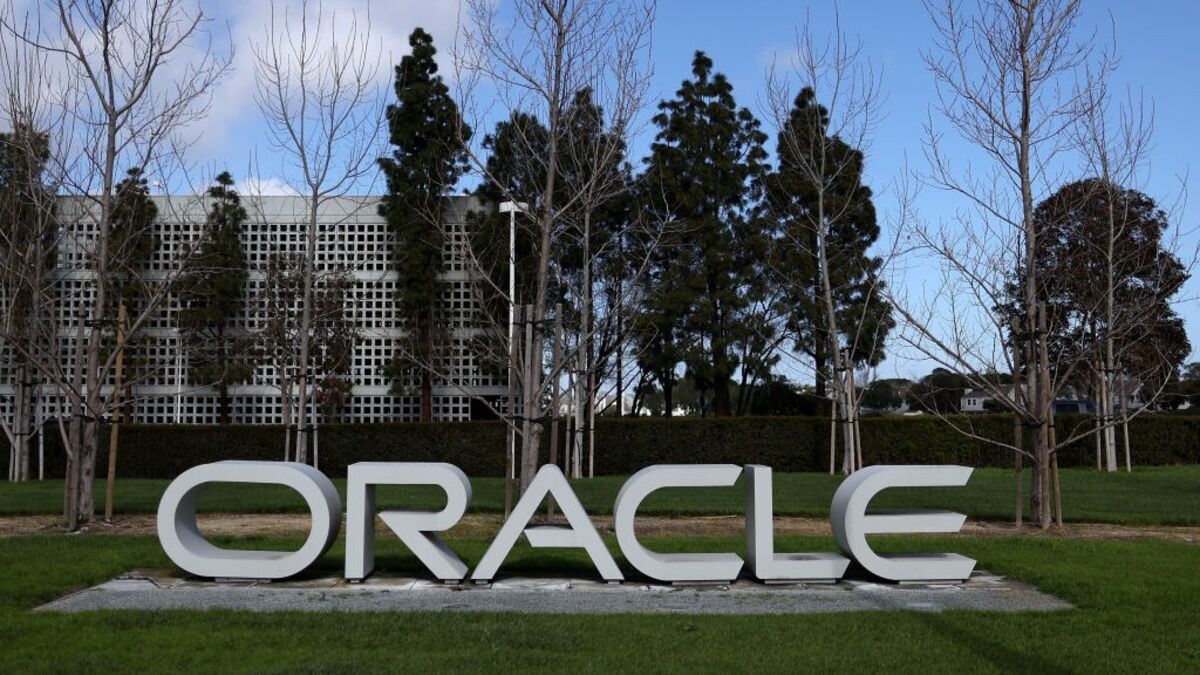 Oracle to Raise Up to $50 Billion for Cloud Investment