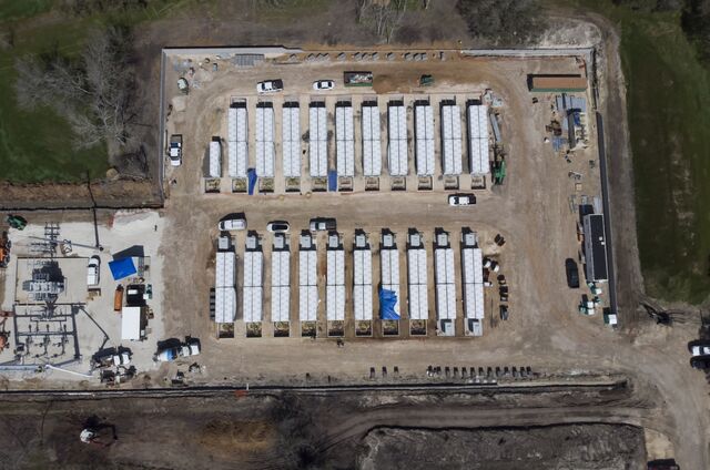 The Gambit Energy Storage Park under construction in Angleton, Texas, U.S., on Thursday, March 4, 2021. 