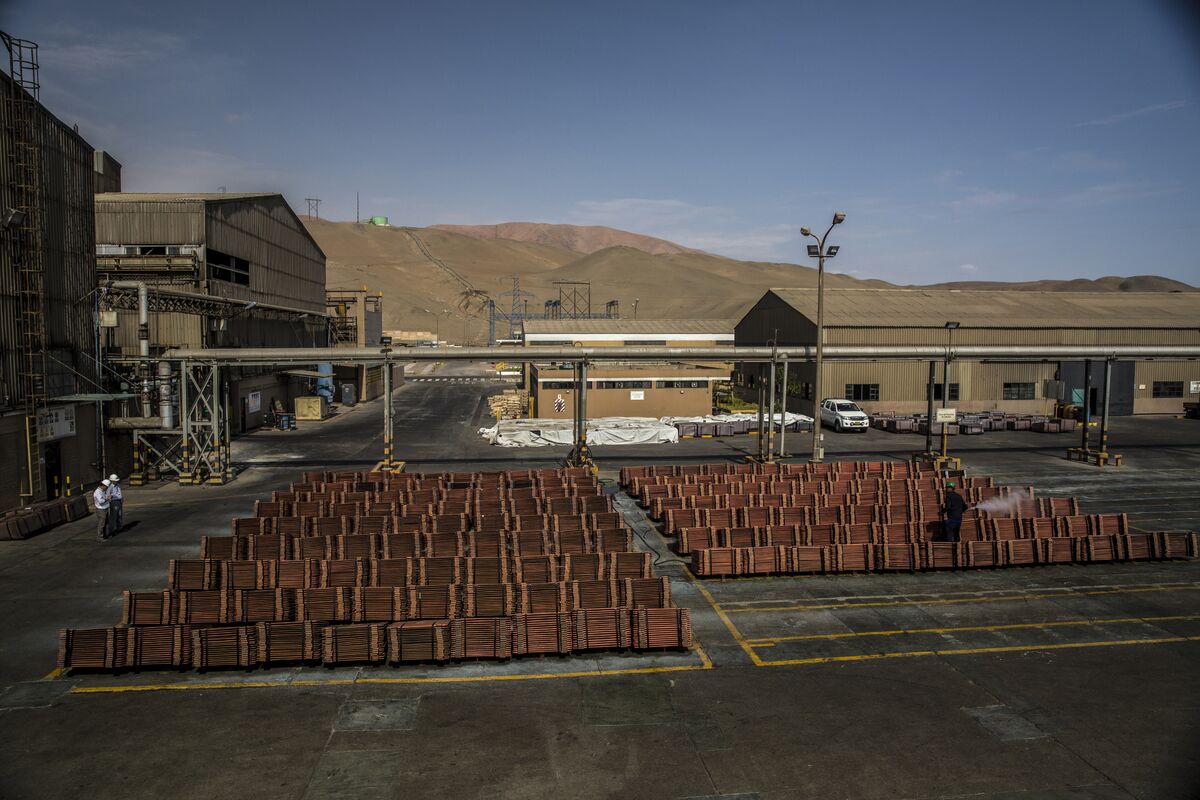 Peru’s Large Miners Fear Their Exploration Rights Are at Risk
