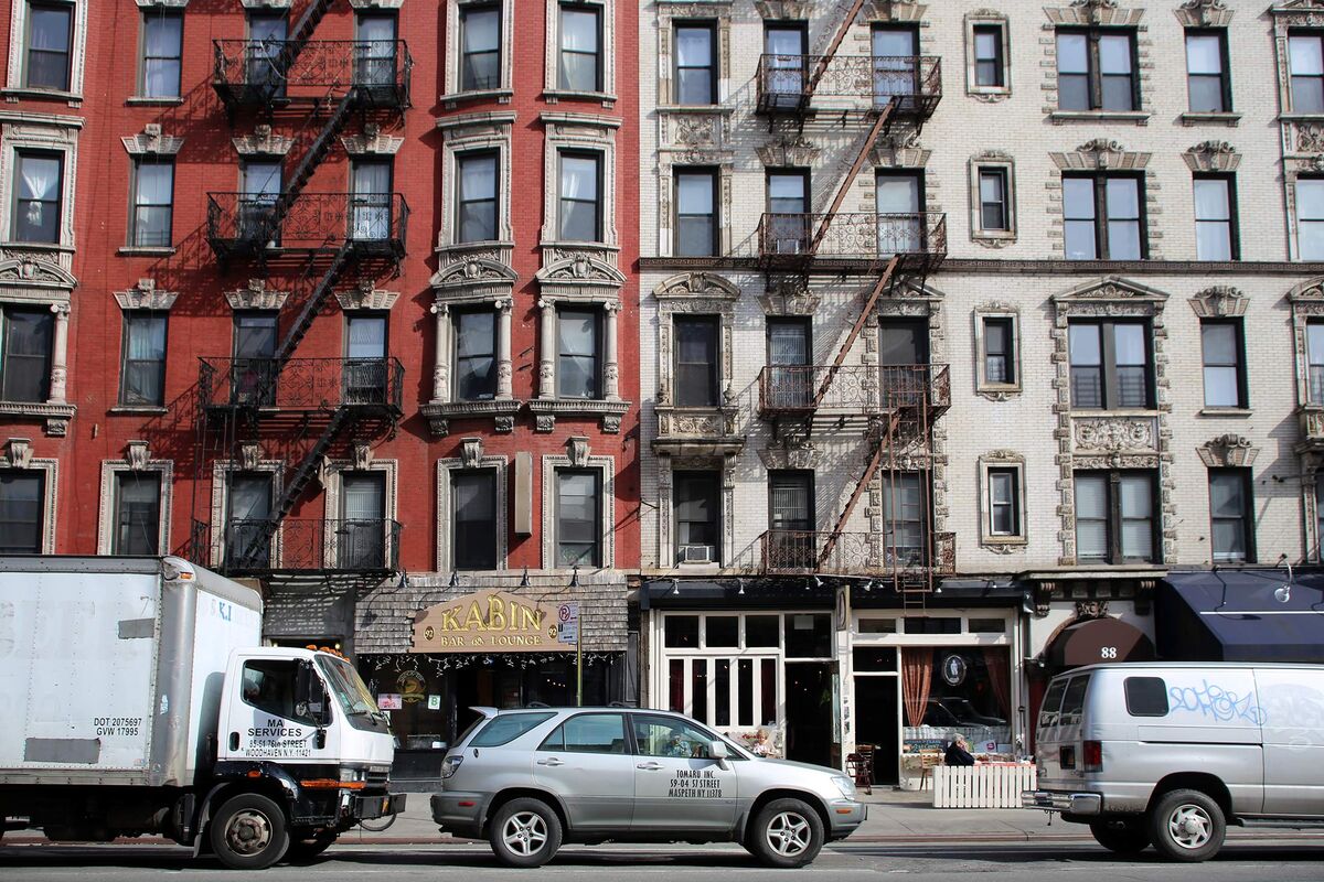Can Tech Tools Make ApartmentHunting in New York Affordable? Bloomberg