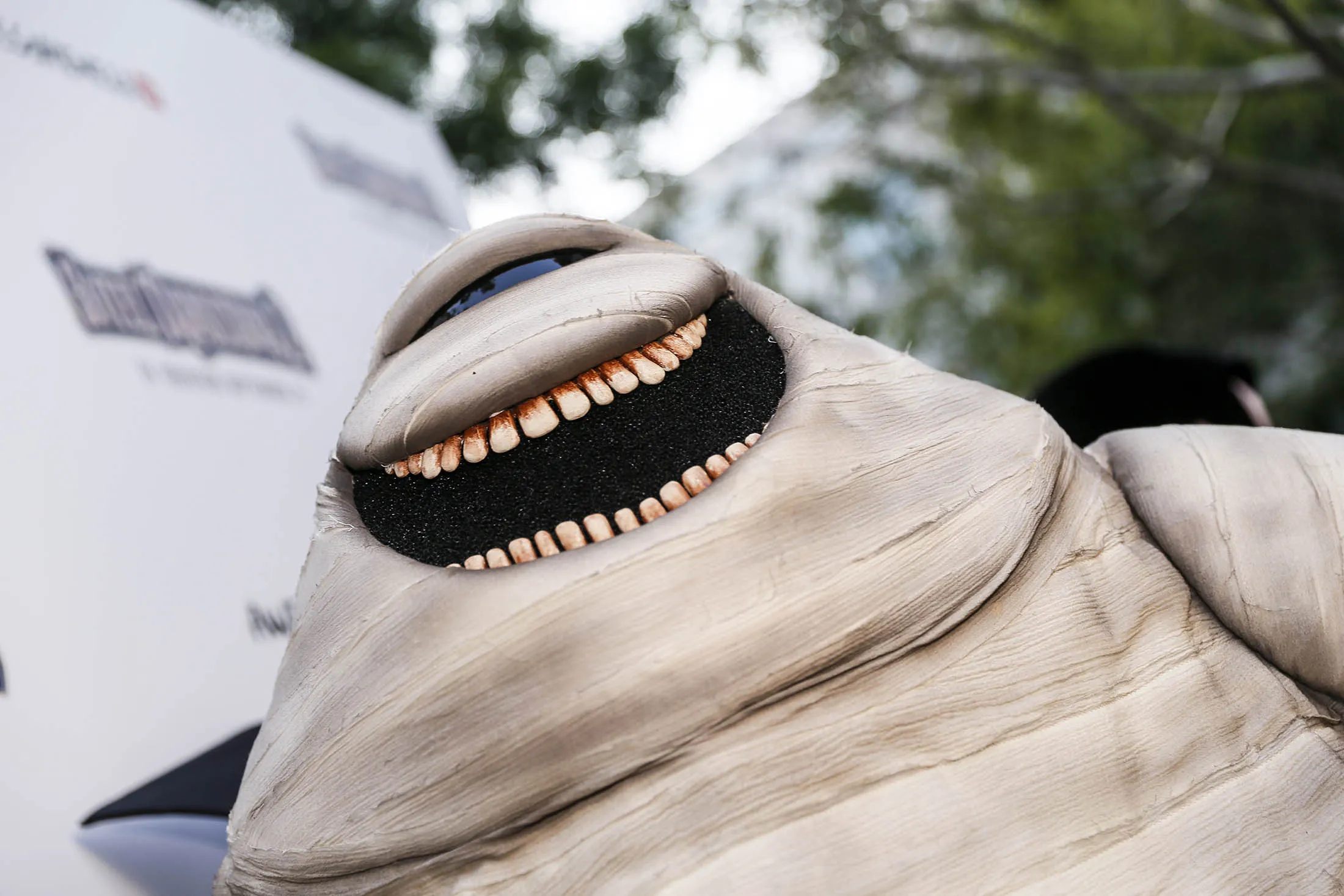 Film Review: 'Hotel Transylvania 2' - The Knockturnal, image size:2200x1467