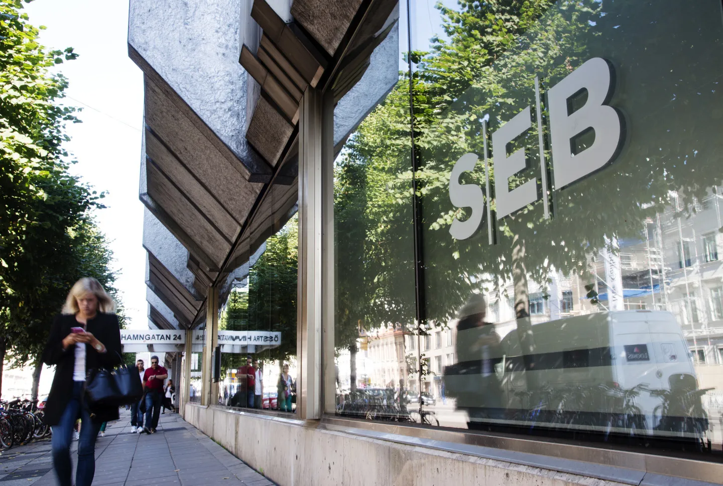 SEB Plans to More Than Double Share of New Swedish Mortgages - Bloomberg