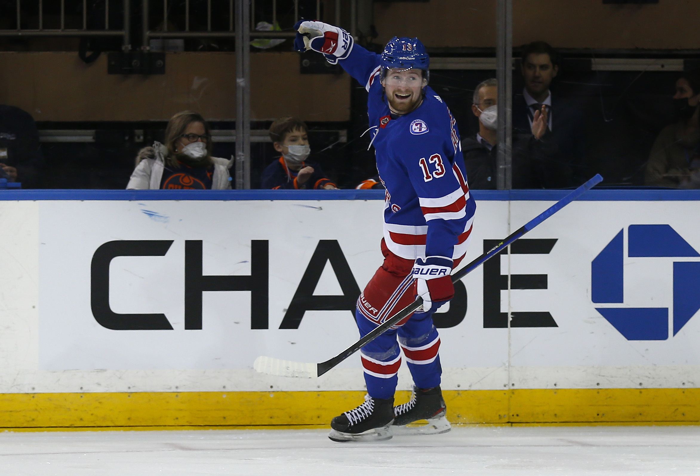 Rangers beat Bruins 4-0 in Panarin's first game back