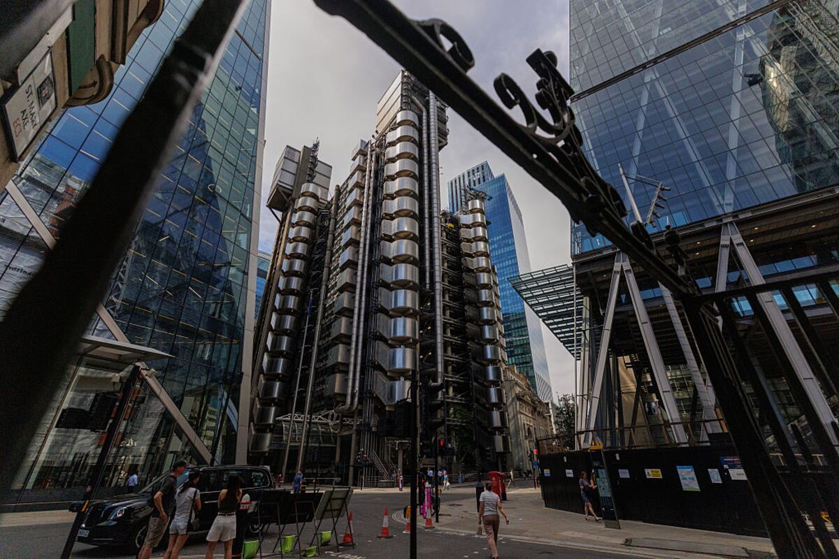 AI Is Fixing UK Productivity. But There’s a Cost