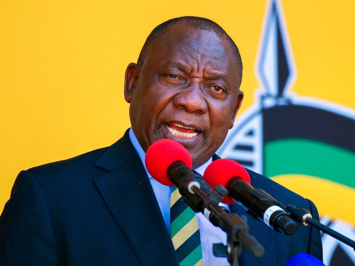 Ramaphosa May Tighten Lockdown As South African Covid Cases Jump Bloomberg