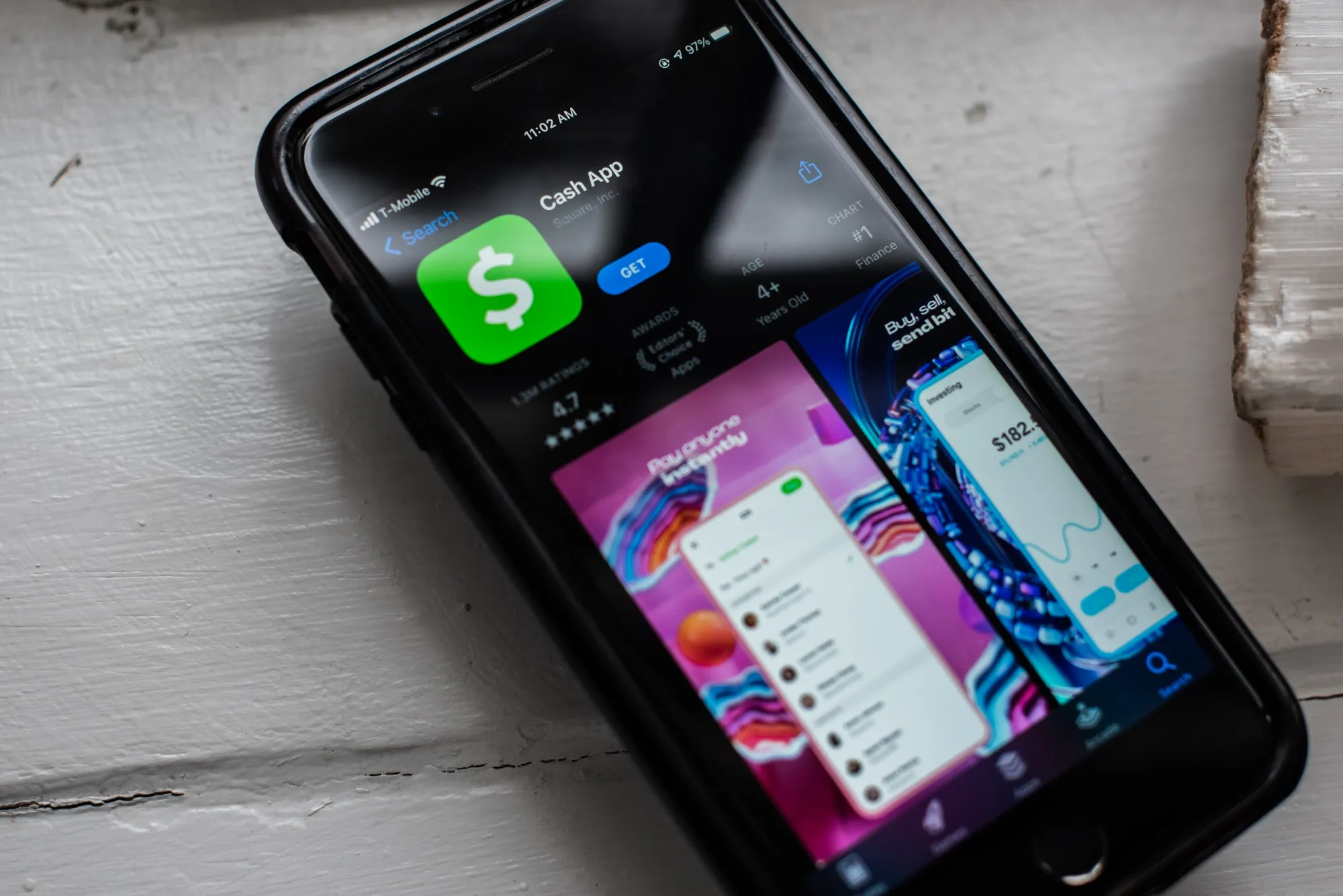 Revenue at the provider of the money-transfer service Cash App rose to $6.03 billion, less than the $6.28 billion average estimate of analysts surveyed by Bloomberg.